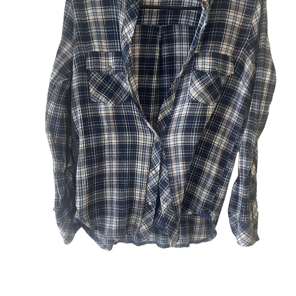 Kut From The Kloth Women's Size XS Blue Plaid Button Up Blouse - Picture 5 of 9